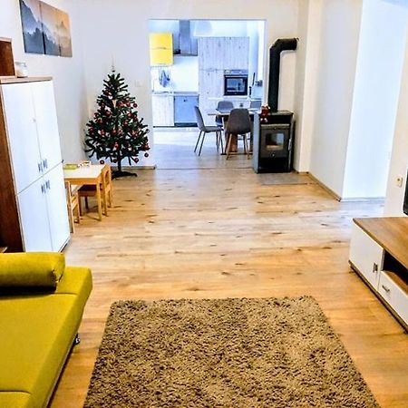 Zoe Apartment 마리보르 외부 사진