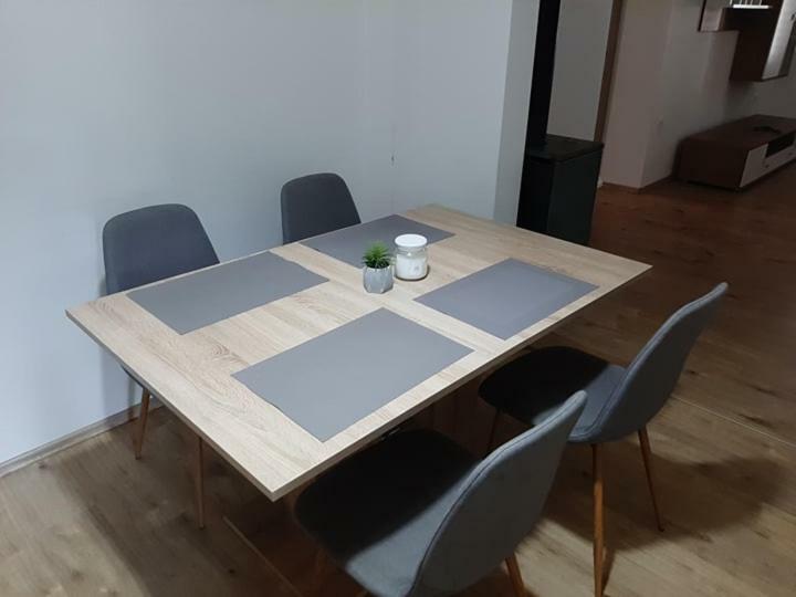 Zoe Apartment 마리보르 외부 사진